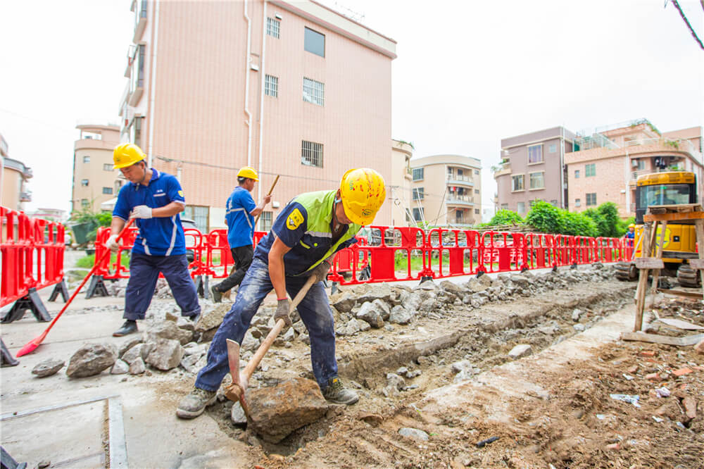 政府财政阳光自信，网友建言献策过足瘾